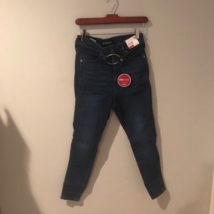 Women’s belted jean leggings